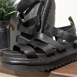 Dr Marten Blaire sandal